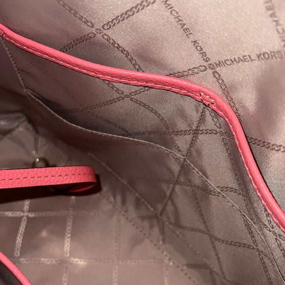 Michael Kors Mercer Leather Crossbody Satchel - Picture 7 of 15